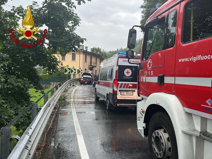 Scontro frontale a Orta San Giulio: quattro feriti, coinvolto anche un bambino