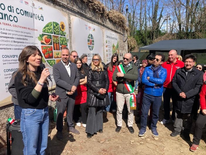 Borgosesia, al circolo ACLI di Aranco inaugurato l’“Orto di Comunità” Borgosesia, al circolo ACLI di Aranco inaugurato l’“Orto di Comunità”