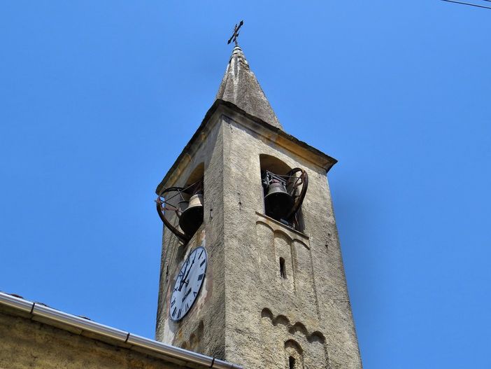 Don Bertoli lascia la guida della parrocchia di Roccapietra