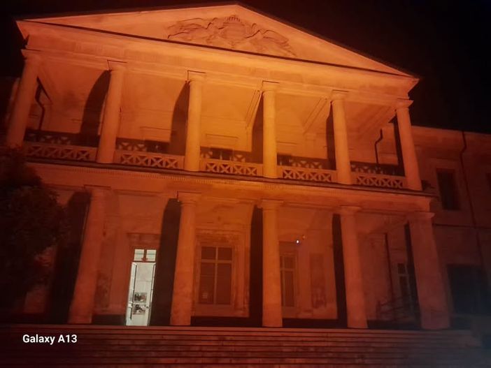 Romagnano si illumina di rosso per la Giornata Mondiale del Donatore di Sangue Romagnano si illumina di rosso per la Giornata Mondiale del Donatore di Sangue