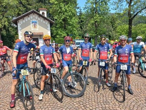 Velo Club: piazzamenti e vittorie preparando la "Vercelli che pedala" Velo Club: piazzamenti e vittorie preparando la "Vercelli che pedala"