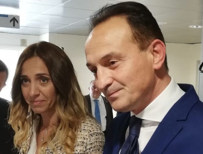 Fallimento ex Embraco, Cirio e sindacati contro il Governo: “Ci sentiamo tutti presi in giro”