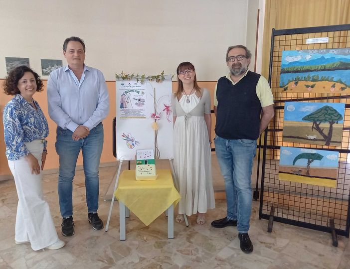 "Ricicliamoci pittori": l’arte del riciclo nella RSA di Varallo