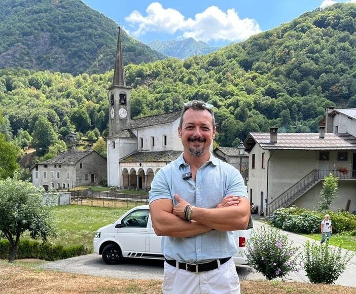 Scopa, il sindaco De Blasi racconta l’estate del paese: «Grazie alla Pro Loco un calendario fitto di eventi» - video di Benedetti per valsesianotizie Scopa, il sindaco De Blasi racconta l’estate del paese: «Grazie alla Pro Loco un calendario fitto di eventi» - video di Benedetti per valsesianotizie