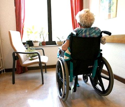 Varallo, il virus entra a Casa Serena: 29 ospiti positivi