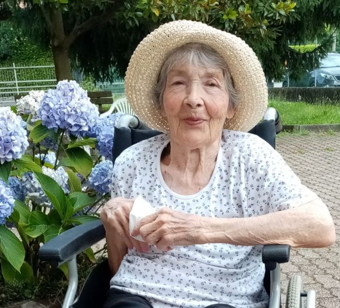 Serravalle: Un saluto alla Professoressa Liliana Bellossi Serravalle: Un saluto alla Professoressa Liliana Bellossi