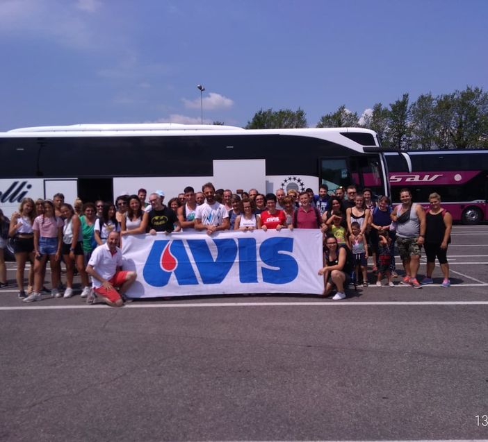 A Pray 120 studenti a lezione sulla donazione del sangue FOTOGALLERY A Pray 120 studenti a lezione sulla donazione del sangue FOTOGALLERY