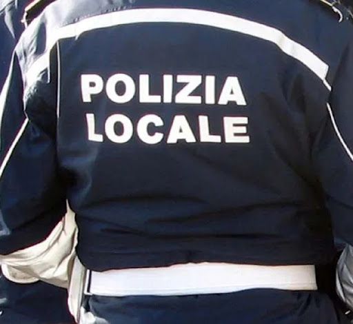 Da Vercelli: Vaga per strada smarrita, donna soccorsa dalla Polizia locale