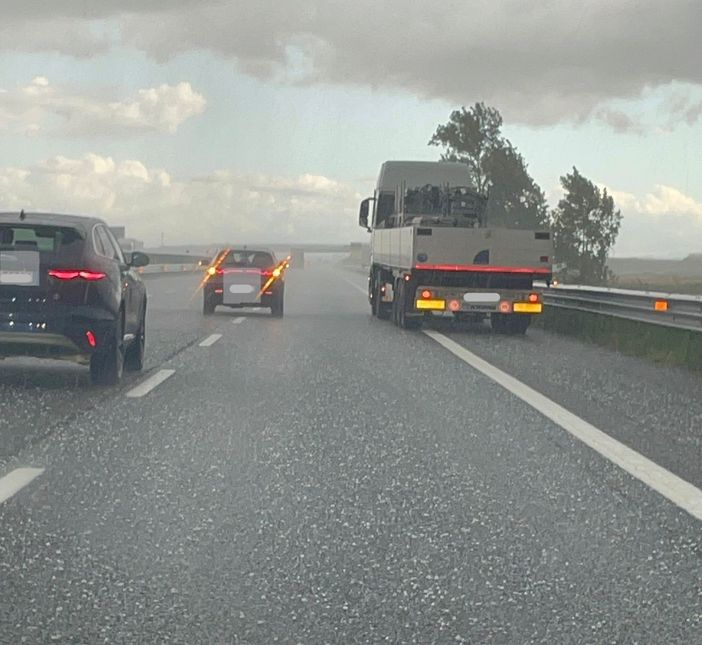 Grandine lungo il tratto autostradale di Vercelli VIDEO e foto Giuliana Mosca