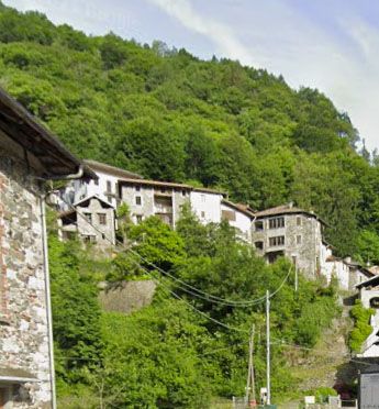 Varallo, segnalazione da Morca: “Da giorni al buio, serve ripristinare l’illuminazione pubblica”