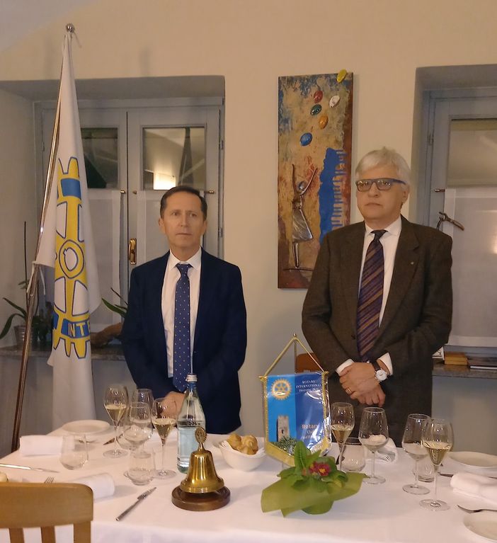 Gattinara, al Rotary Club ospite il Procuratore Capo di Vercelli. Gattinara, al Rotary Club ospite il Procuratore Capo di Vercelli.