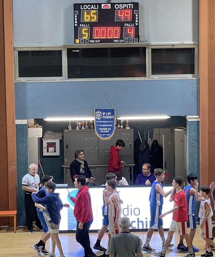 Barberi Valsesia Basket Academy, la sconfitta contro Novara Basket: 65 -49 - Foto di Cristina Gasparro e Paolo Gabella. Barberi Valsesia Basket Academy, la sconfitta contro Novara Basket: 65 -49 - Foto di Cristina Gasparro e Paolo Gabella.