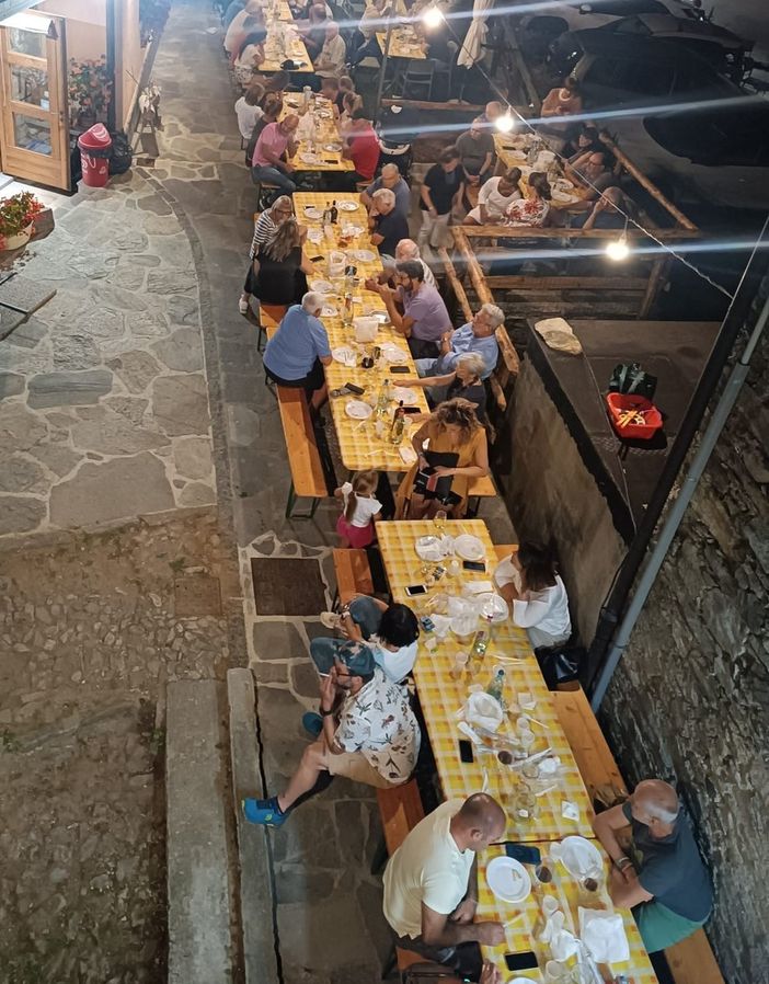 Pila in festa: il “Mangialungo” richiama tutta la valle Pila in festa: il “Mangialungo” richiama tutta la valle