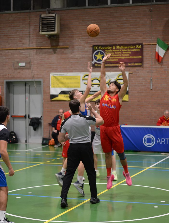 Basket: Cigliano troppo solido, Valsesia cade nell’infrasettimanale Basket: Cigliano troppo solido, Valsesia cade nell’infrasettimanale