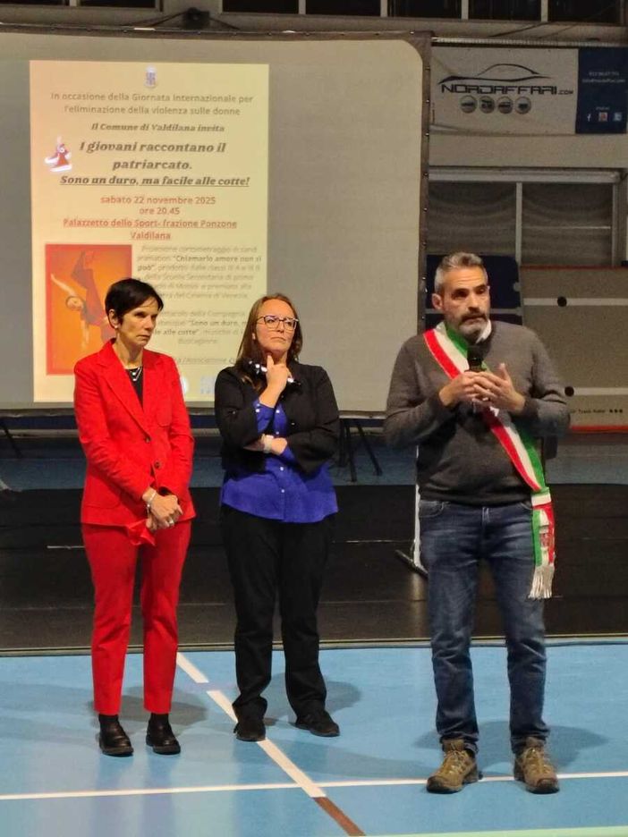 A Valdilana i giovani raccontano il patriarcato, presentato anche il cortometraggio premiato a Venezia (foto dalla pagina Facebook di comune di Valdilana)