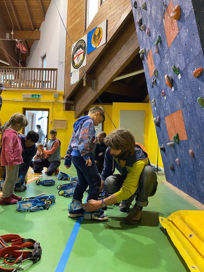 Il Corpo Guide Alpine di Alagna Valsesia presenta “PICCOLE GUIDE CRESCONO”