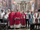 Doppia festa per Crevacuore: 90 anni degli Alpini e prima messa per don Sylvain Dufay (foto dalla pagina Facebook di Comune di Crevacuore) Doppia festa per Crevacuore: 90 anni degli Alpini e prima messa per don Sylvain Dufay (foto dalla pagina Facebook di Comune di Crevacuore)