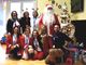 Tanti doni sotto l'albero del reparto di pediatria a Vercelli