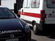 Auto infrange recinzione e finisce fuori strada, paura per un coppia di anziani trasportati in ospedale