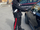 Tenta la truffa dello specchietto ma l'anziana vittima lo mette in fuga e i carabinieri lo denunciano Tenta la truffa dello specchietto ma l'anziana vittima lo mette in fuga e i carabinieri lo denunciano