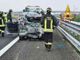 Schianto auto contro camion sulla A4 a Villarboit: un ferito grave