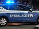 Cerca di occultare un panetto di hashish durante un controllo di Polizia: denunciato