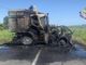 Mezzo agricolo e rimorchio a fuoco