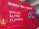 A Vercelli i Vigili del Fuoco soccorrono una persona presso il torrente Cervetto