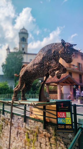 Cellio con Breia, presentata “Unitorum”: la nuova scultura in corten di Ruben Bertoldo per Sculturando