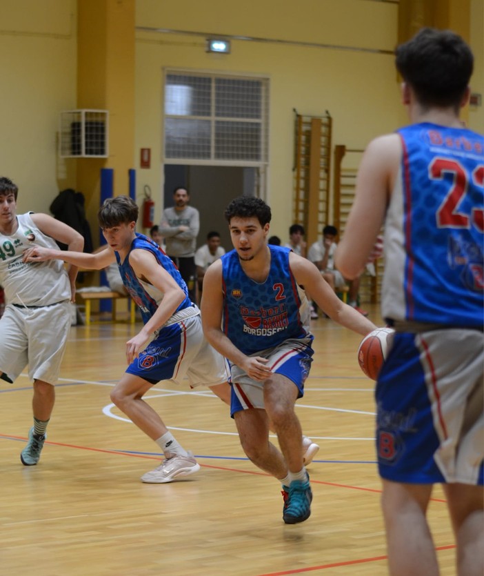 Valsesia Basket Under 19, rimonta sfiorata a Vercelli: i Rices vincono 64-57