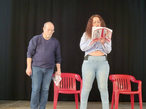 Coggiola, una serata di emozioni e riflessione con Lidia Laudani al Teatro Don Fava