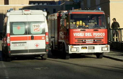 Donna accusa un malessere in casa, soccorsi a Valdilana (foto di repertorio) Donna accusa un malessere in casa, soccorsi a Valdilana (foto di repertorio)