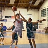Under 17 del Valsesia Basket cade in casa contro Accademia VCO, seconda forza del campionato Under 17 del Valsesia Basket cade in casa contro Accademia VCO, seconda forza del campionato