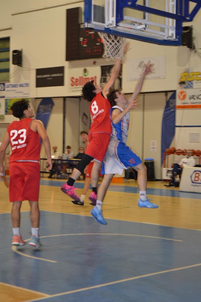 Valsesia Basket Under 19, rimonta e vittoria: Valenza battuta 66-51