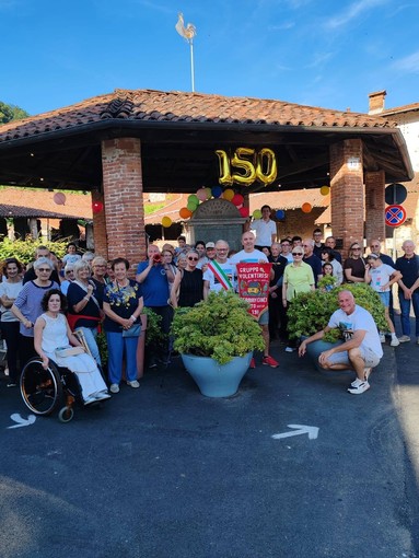 Caneto celebra i 150 anni della storica fontana con lavatoio Caneto celebra i 150 anni della storica fontana con lavatoio