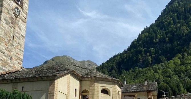 Alagna celebra un secolo di Alpini tra memoria, montagna e comunità
