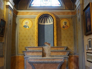 Isolella, un fondo per sostenere il restauro della cappella del Sacro Cuore Isolella, un fondo per sostenere il restauro della cappella del Sacro Cuore