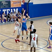 Under 17 Valsesia Basket, vittoria convincente a Borgomanero: difesa solida e attacco brillante Under 17 Valsesia Basket, vittoria convincente a Borgomanero: difesa solida e attacco brillante