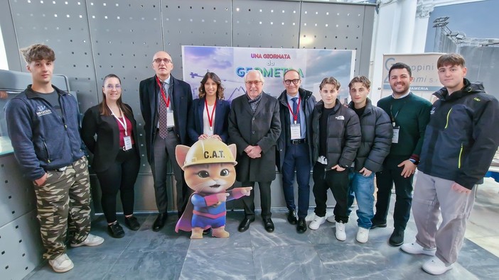 Vercelli, una giornata da geometra: tra droni, digitale e sostenibilità i giovani scoprono la professione del futuro