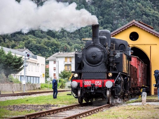 La linea Novara-Varallo festeggia 140 anni: un calendario di treni storici e turistici La linea Novara-Varallo festeggia 140 anni: un calendario di treni storici e turistici