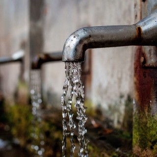 Niente piogge da mesi, il comune di Valdilana lancia l’allarme: “C’è carenza d’acqua, no a sprechi” (foto di repertorio)