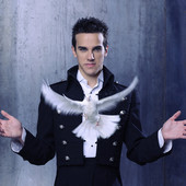 Al Teatro Comunale di Cossato il one man show del giovane talento italiano della magia internazionale diretto da Arturo Brachetti Al Teatro Comunale di Cossato il one man show del giovane talento italiano della magia internazionale diretto da Arturo Brachetti