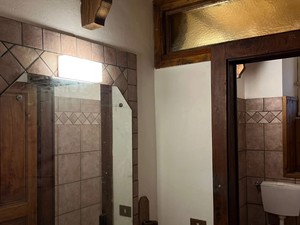 Proseguono i lavori alla struttura di Sabbia: completati controsoffitto e impianto elettrico nella sala ristorante