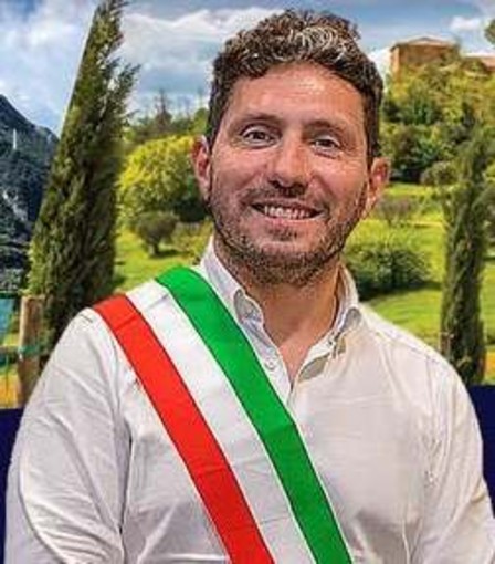 Incendi, Pietrasanta: "Ringrazio di cuore i Vigili del Fuoco e i volontari AIB" Incendi, Pietrasanta: "Ringrazio di cuore i Vigili del Fuoco e i volontari AIB"