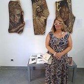 Stefania Tagliabue espone a Messina con la personale “Anima e fuoco”