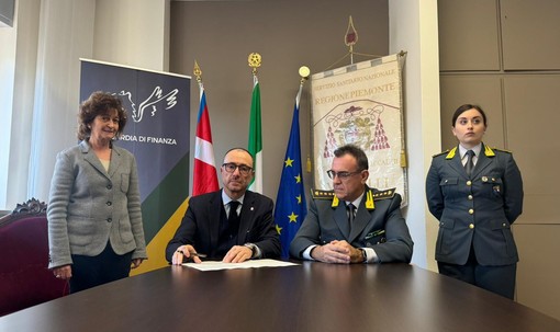 Vercelli, rinnovato il protocollo tra ASL e Guardia di Finanza per tutelare la spesa sanitaria