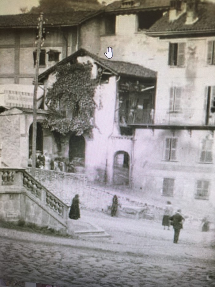 Ricordi, dialetto e botteghe di un tempo: a Grignasco la piazza della chiesa rivive nelle voci dei suoi protagonisti