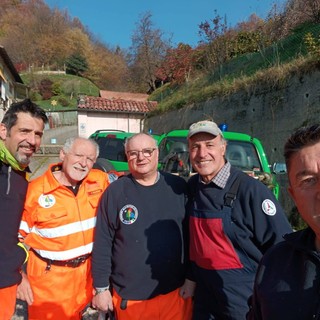 Borgosesia, giornata di prevenzione nei boschi: la Squadra AIB ripulisce sentieri e tagliafuoco