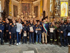 Cravagliana, un riconoscimento alle squadre AIB e ai Vigili del Fuoco impegnati negli incendi estivi
