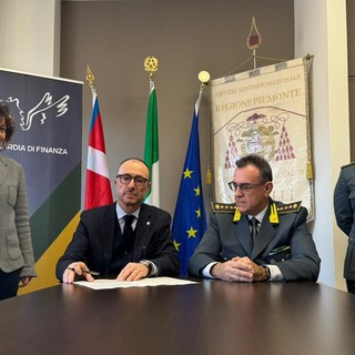 Vercelli, rinnovato il protocollo tra ASL e Guardia di Finanza per tutelare la spesa sanitaria Vercelli, rinnovato il protocollo tra ASL e Guardia di Finanza per tutelare la spesa sanitaria